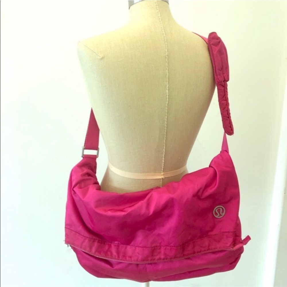 Lululemon Messenger Bag